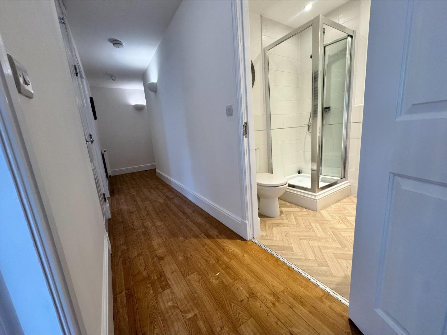 Hallway.jpeg
